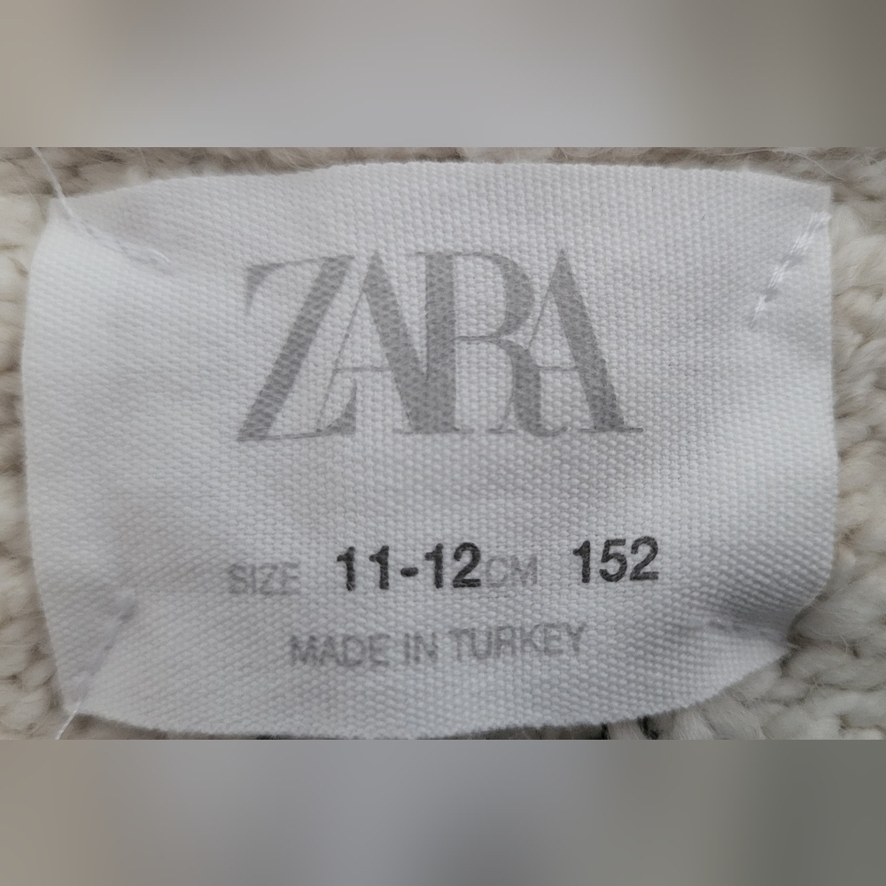 Zara Cream Soft Cable Knit Chunky V Neck Sweater - Picture 5 of 7